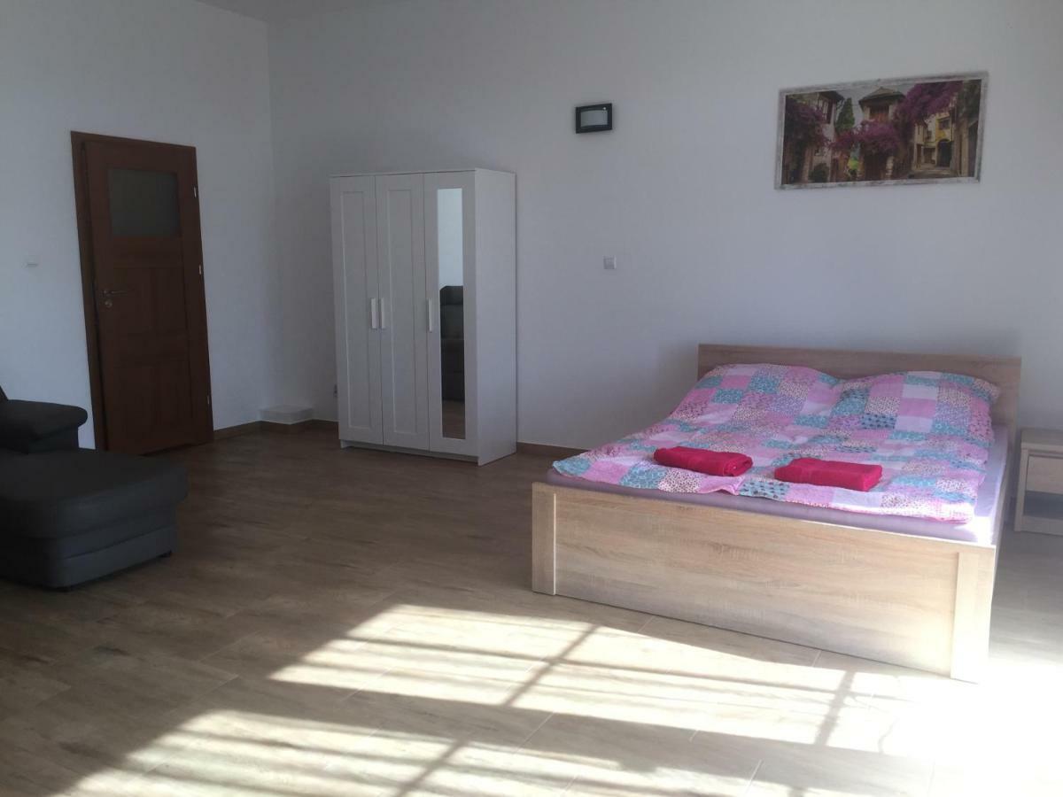 Appartamento Agroborcz Esterno foto